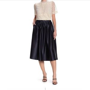 NWT Everleigh Satin Pull On Pleated A Line Midi Skirt